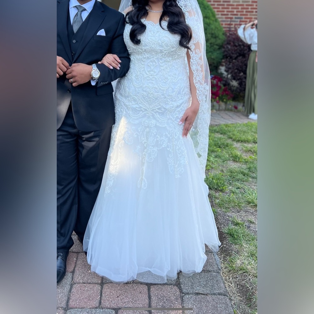 Danielle Caprese Wedding Gown Bridal Gown
